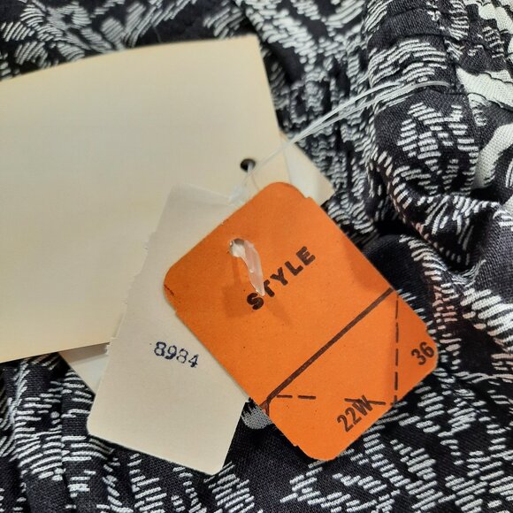 Vtg 70s black & white floral skirt - Carole Wren for Montgomery Ward - NWT - Picture 11 of 11